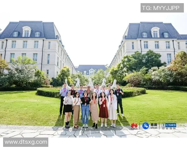 法国足球明星与华为携手共创未来科技体育新篇章